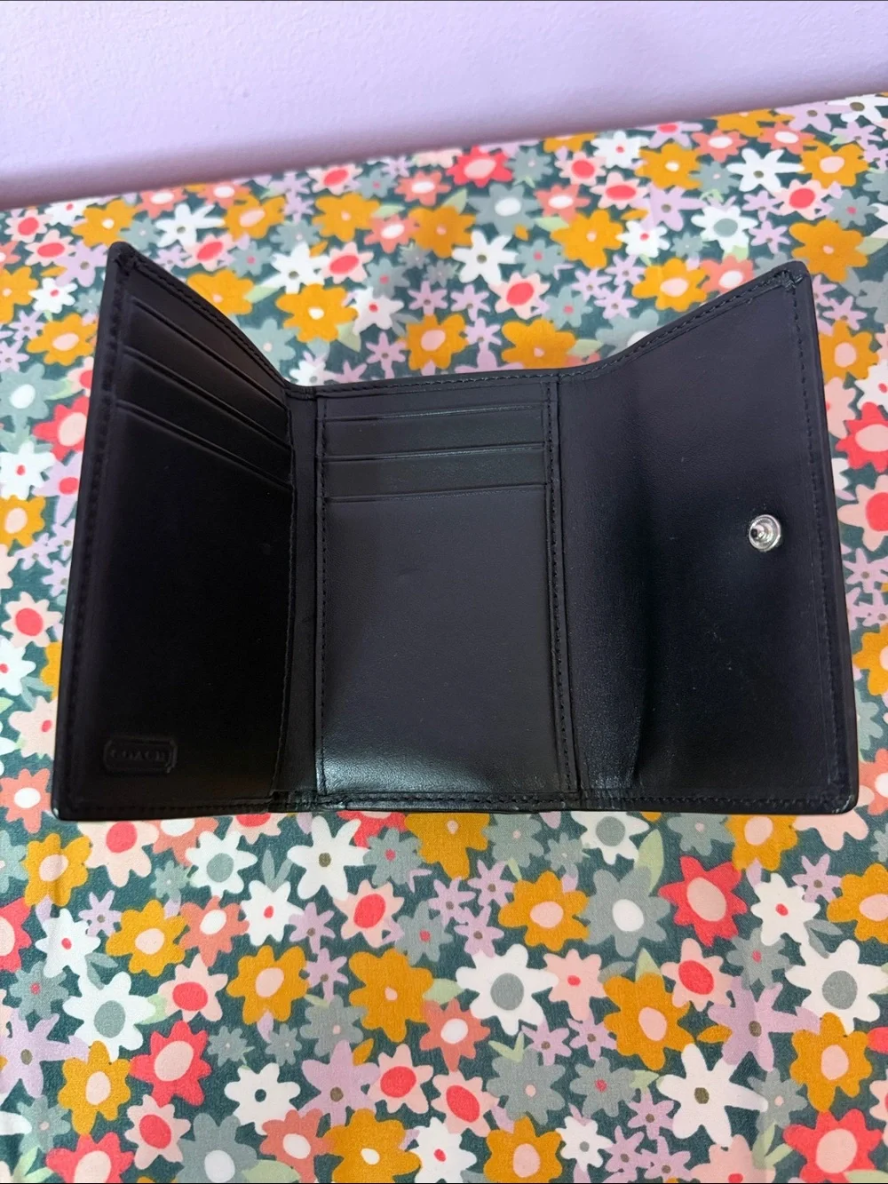 Coach compact trifold